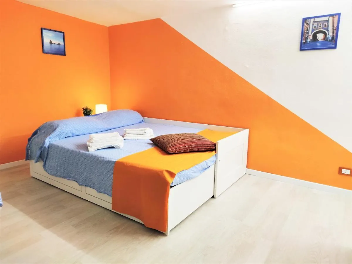 Central Apartments Caronda Mezzanine - Casa Vacanza Catania